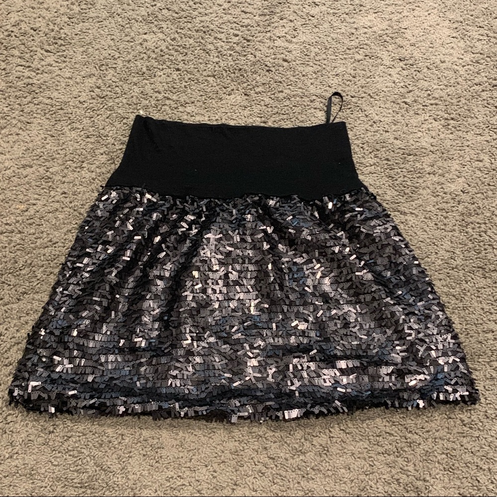 Do & Be sequin skirt NWT